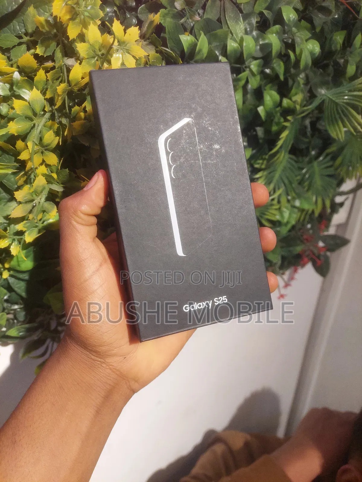 New Samsung Galaxy S25 256 GB