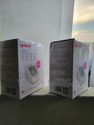 Photo - Electronic Blood Pressure Monitor博፸- Step on for Automatic Activation