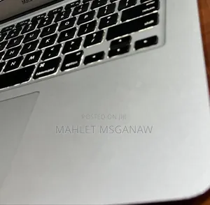 New Laptop Apple MacBook Air 2020 M1 8GB Intel Core I5 SSD 256GB