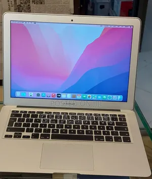 Photo - New Laptop Apple MacBook Air 2017 8GB Intel Core I5 SSD 128GB