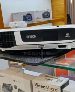 Eb-X51 Projector