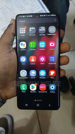 Photo - Samsung Galaxy S21 Ultra 5G 128 GB Black