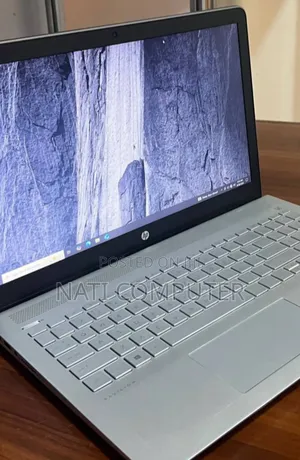 New Laptop HP Pavilion 15 8GB Intel Core I5 SSD 128GB