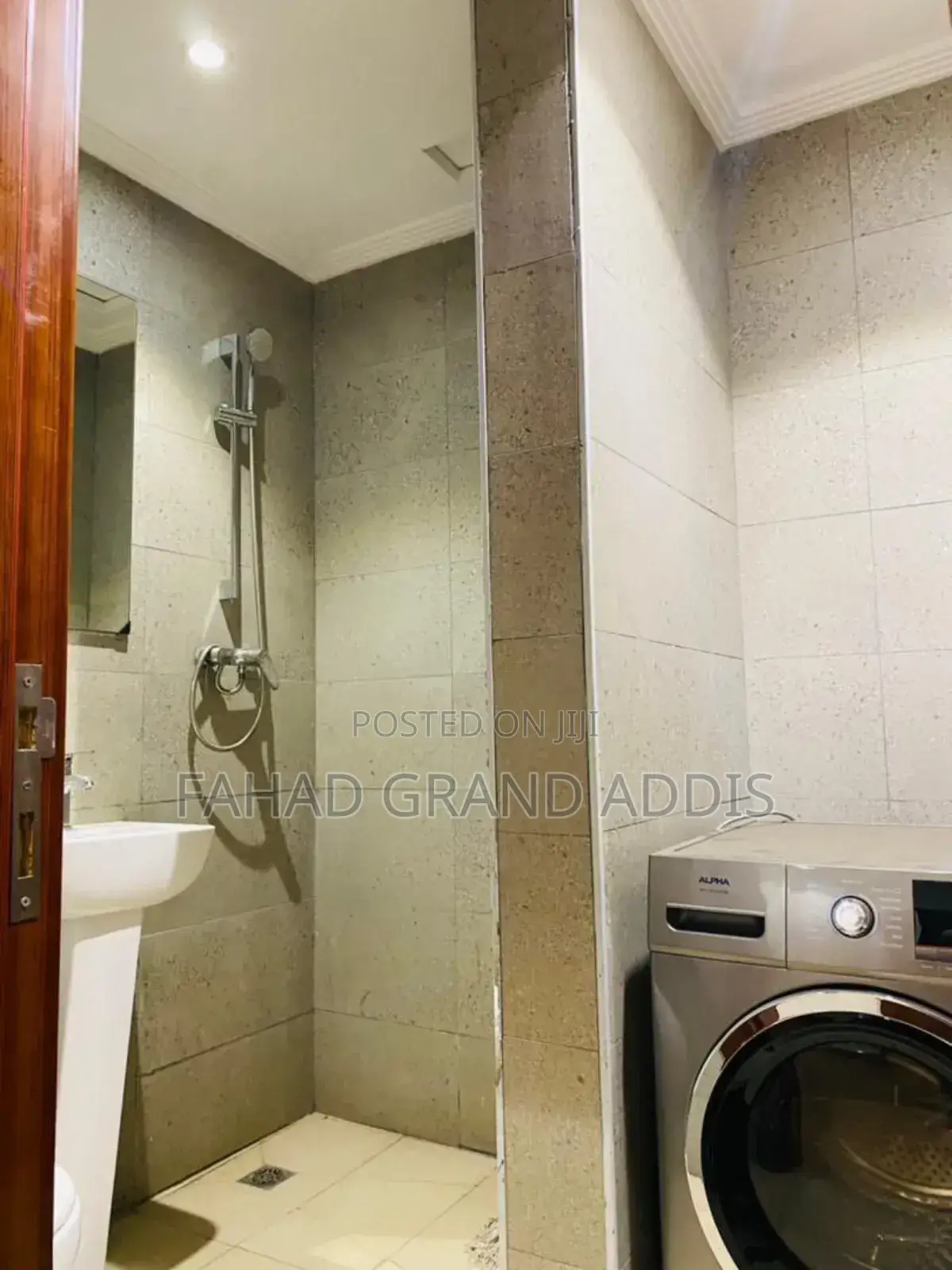 3bdrm Apartment in Bole for sale