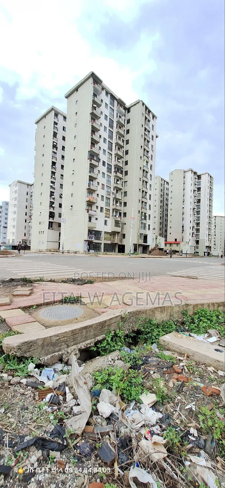 1bdrm Condo in 40/60 Condominum, Yeka for sale