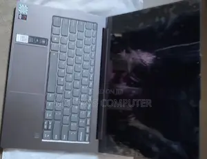 New Laptop Lenovo Yoga C740 16GB Intel Core I7 SSD 512GB