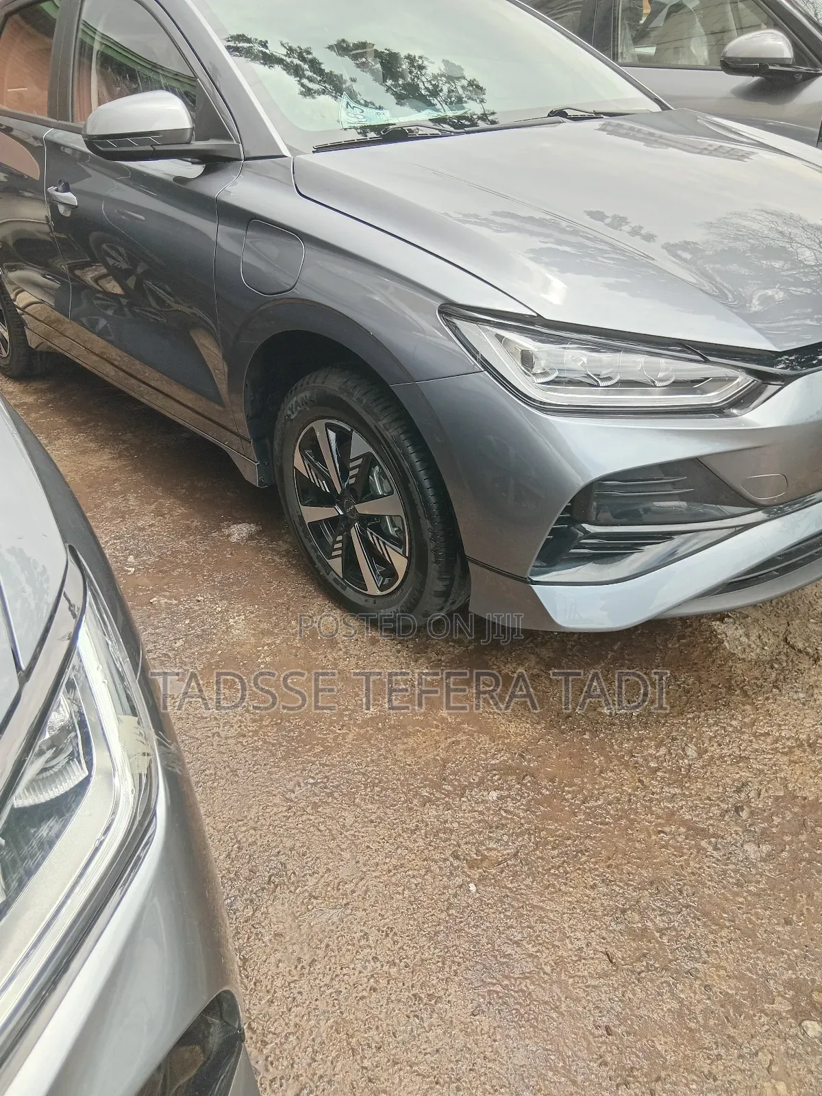 New BYD E2 43 kWh 94 hp FWD 2025 Gray