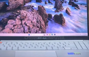 New Laptop Asus VivoBook 15 X505BA 16GB Intel Core I7 SSD 512GB