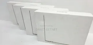 New Laptop Apple MacBook Pro 2019 16GB Intel Core I7 SSD 256GB