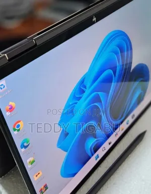 Photo - New Laptop HP Spectre X360 16GB Intel Core I7 SSD 1T