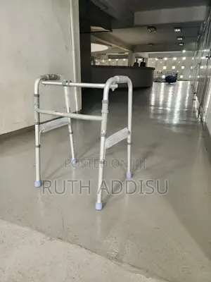 Almunium Stainless Walker胺你medical Walker𡧛丘walker肺炎walker膊我medical