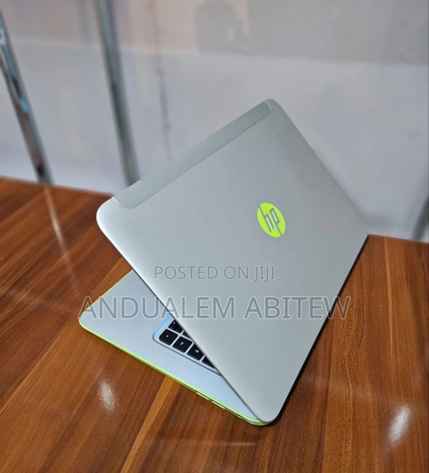 New Laptop HP Stream Notebook 2GB AMD A4 SSD 60GB