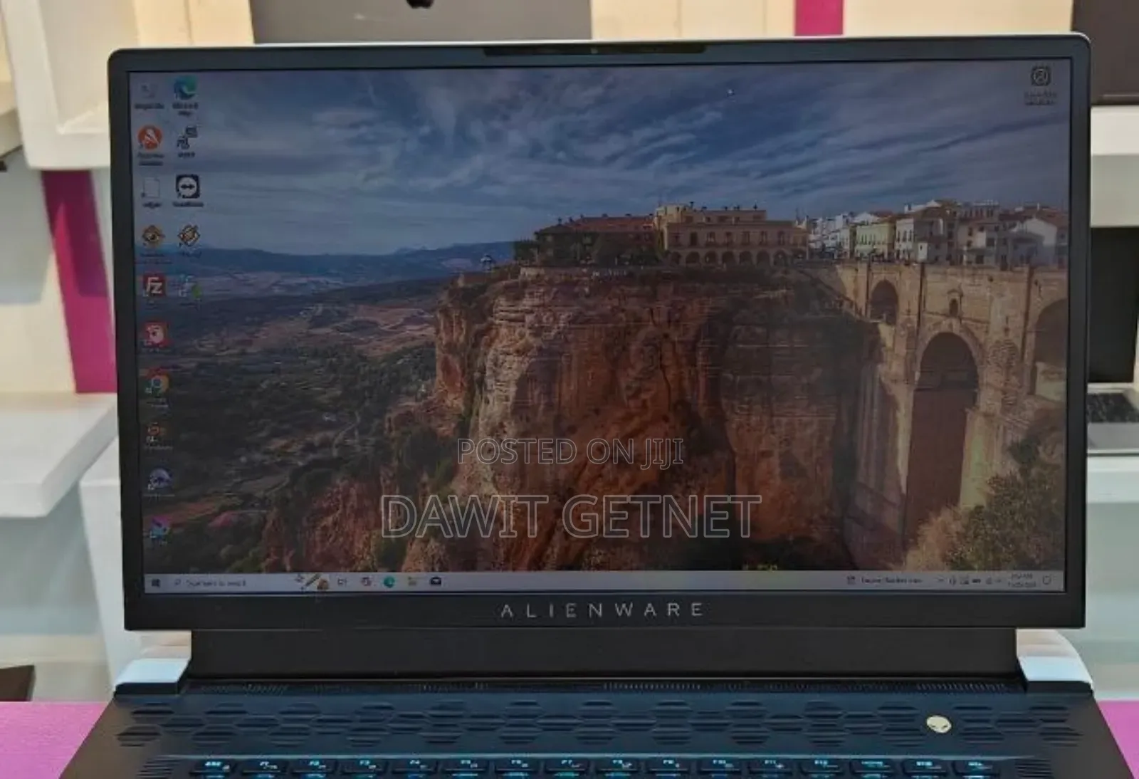 New Laptop Alienware Area-51m 16GB Intel Core I7 SSD 512GB