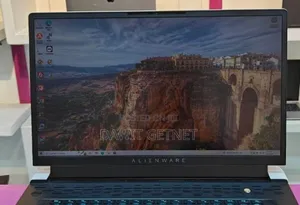 New Laptop Alienware Area-51m 16GB Intel Core I7 SSD 512GB