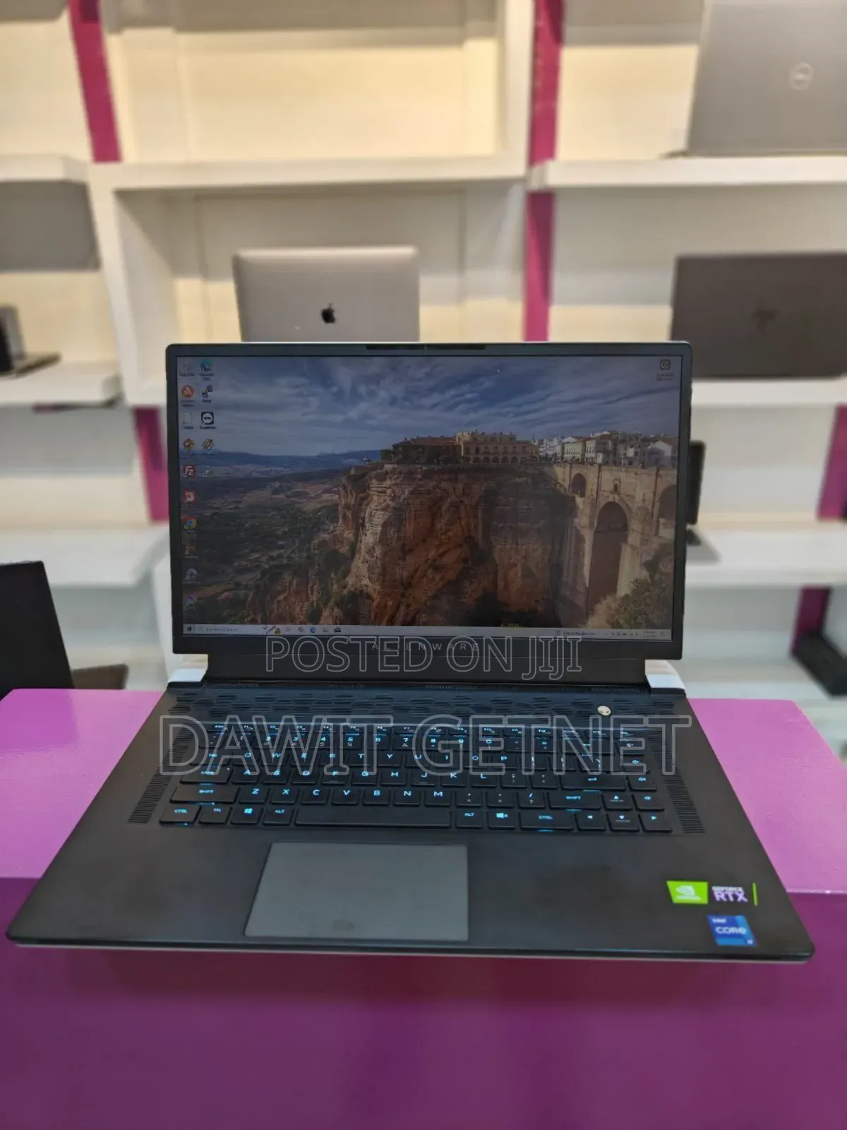 New Laptop Alienware Area-51m 16GB Intel Core I7 SSD 512GB