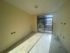 Furnished 7bdrm House in ጅ+2, Bole for sale