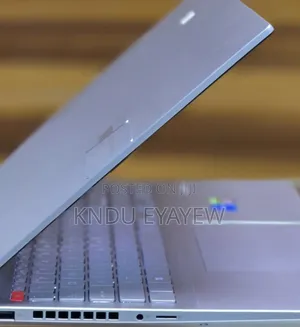 Photo - New Laptop Asus 32GB AMD Ryzen 7 SSD 1T