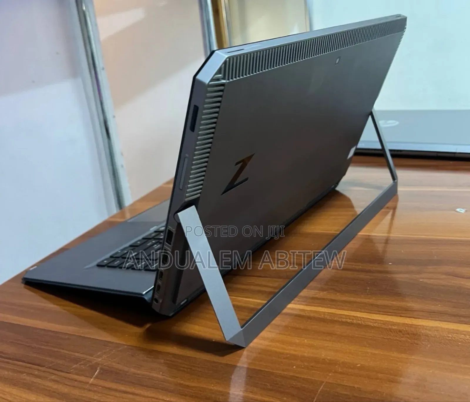 New Laptop HP ZBook 14 32GB Intel Core I7 SSD 512GB