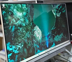 New Laptop Dell Inspiron 15 12GB Intel Core I7 SSD 512GB