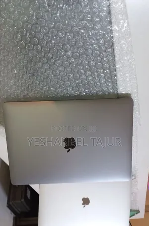 New Laptop Apple MacBook Air 2020 M1 8GB Apple M1 SSD 256GB