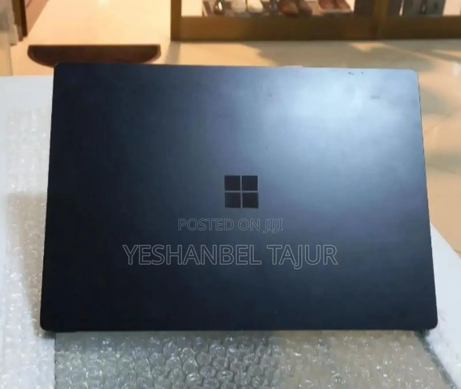 New Laptop Microsoft Surface 16GB Intel Core i7 SSD 512GB