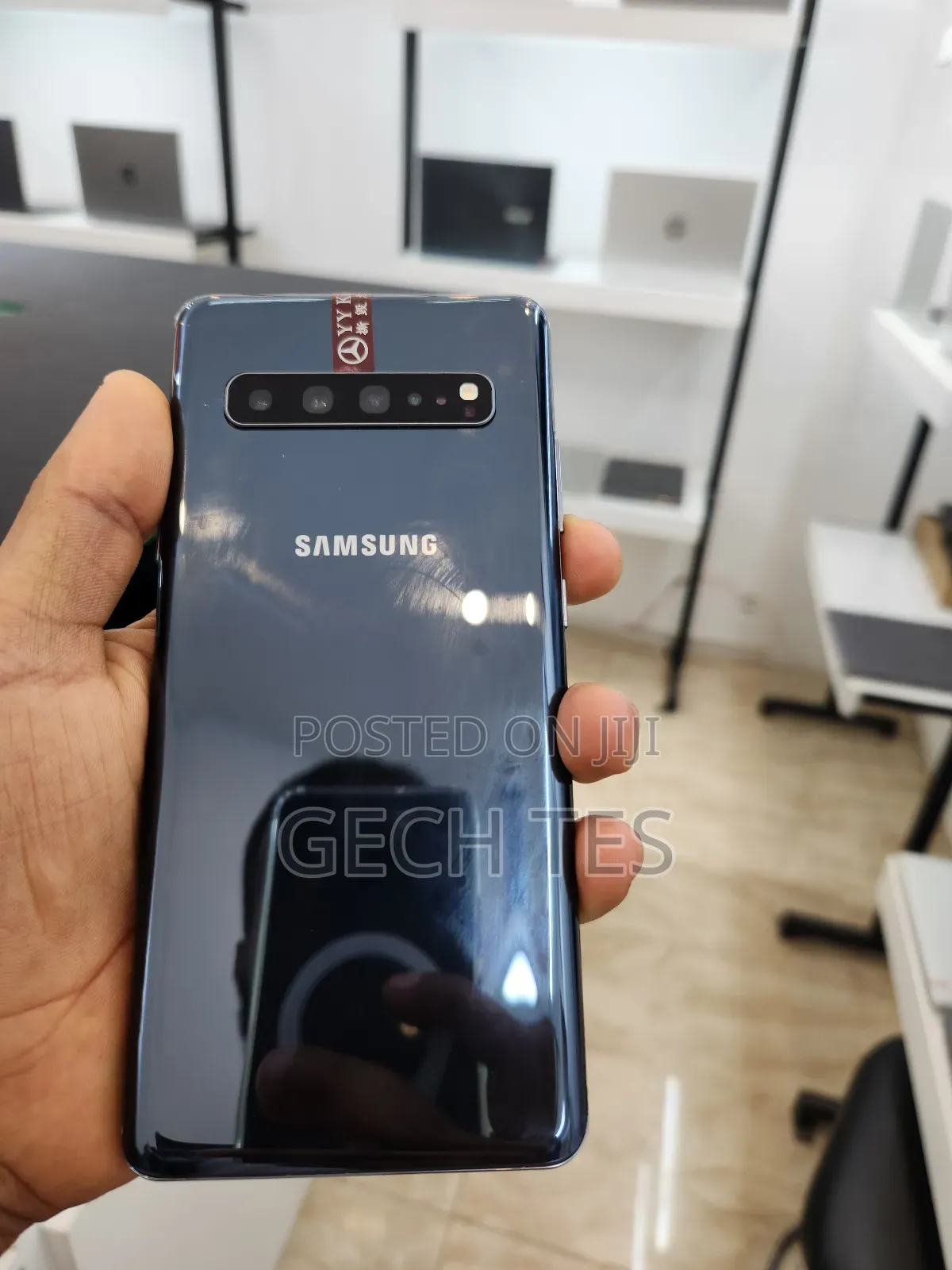 New Samsung Galaxy S10 128 GB Blue