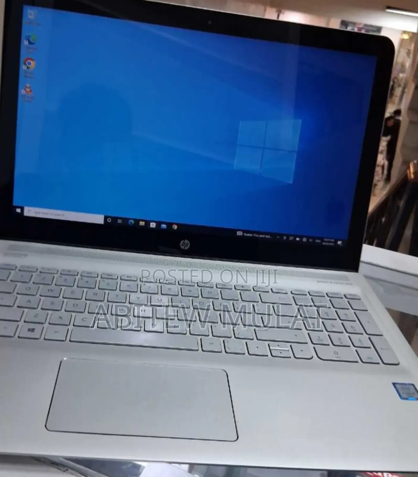 New Laptop HP Envy 15 8GB Intel Core I5 HDD 1T
