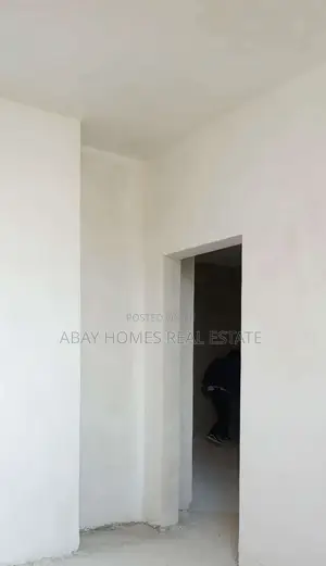 3bdrm Apartment in Urban Real Estate, Lideta for sale