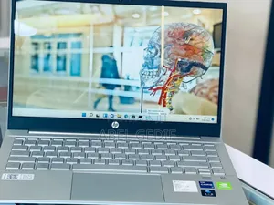 New Laptop HP Pavilion 14 16GB Intel Core I7 SSD 512GB