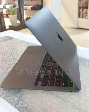 Photo - New Laptop Apple MacBook Air 2020 M1 8GB Apple M1 SSD 256GB