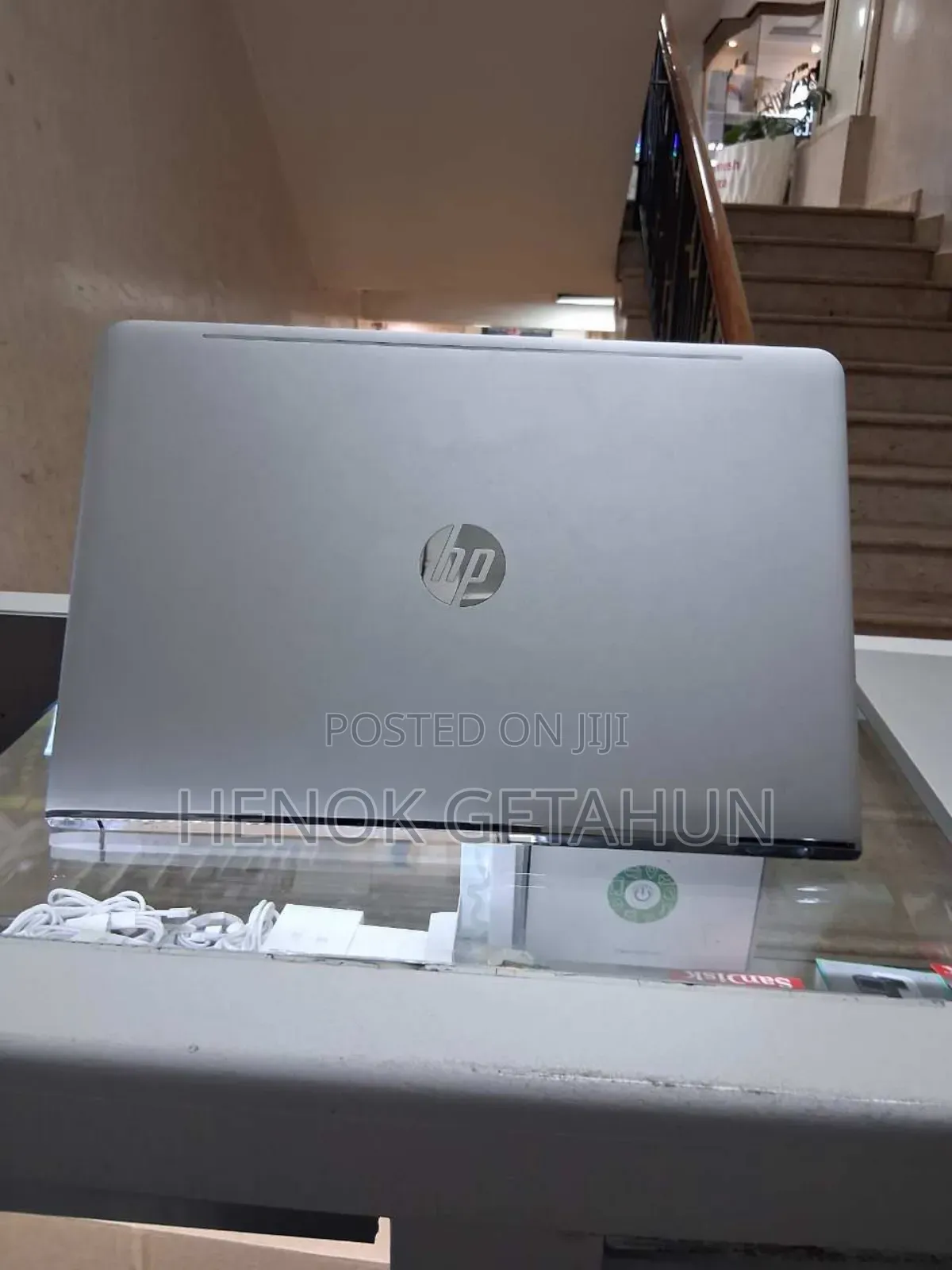 New Laptop HP Envy X360 8GB Intel Core I5 HDD 1T