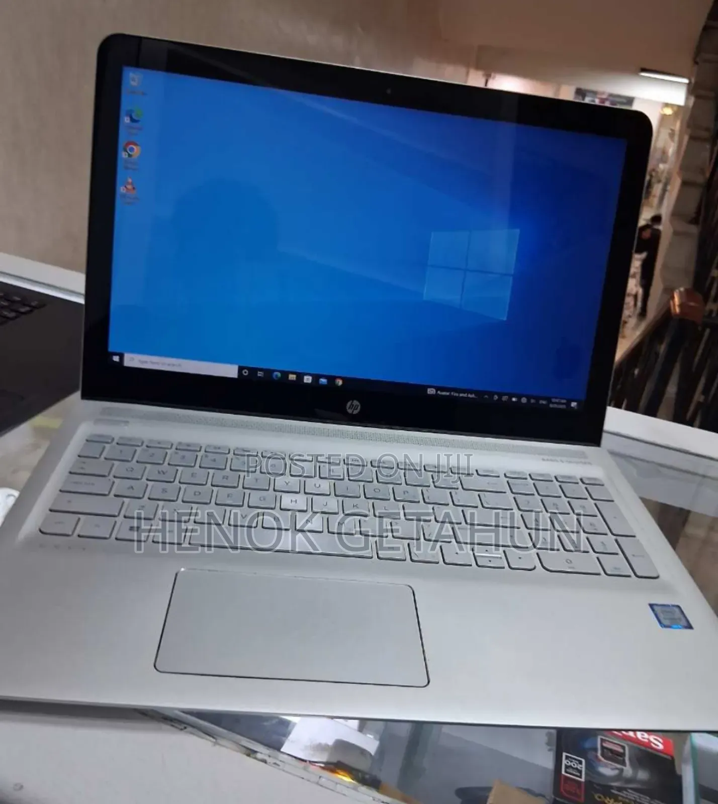 New Laptop HP Envy X360 8GB Intel Core I5 HDD 1T