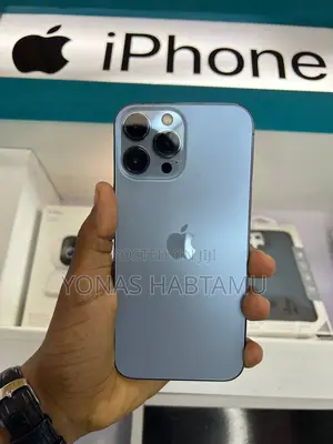 Photo - New Apple iPhone 13 Pro Max 256 GB Blue
