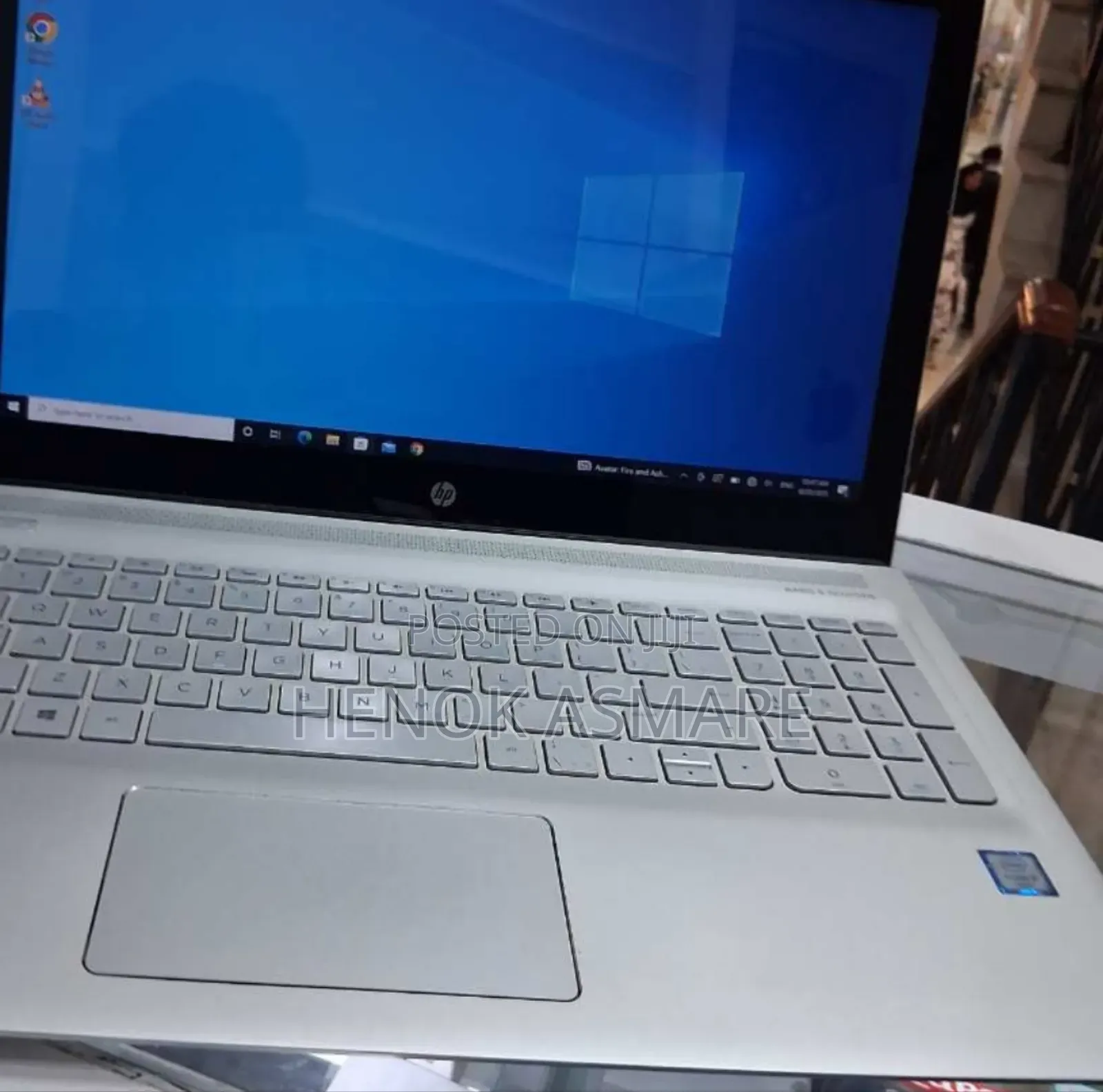 New Laptop HP Envy 15 8GB Intel Core I5 SSD 1T