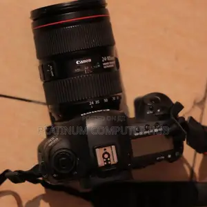 Photo - Canon 5d Mark 4