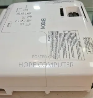 Eepson Projector