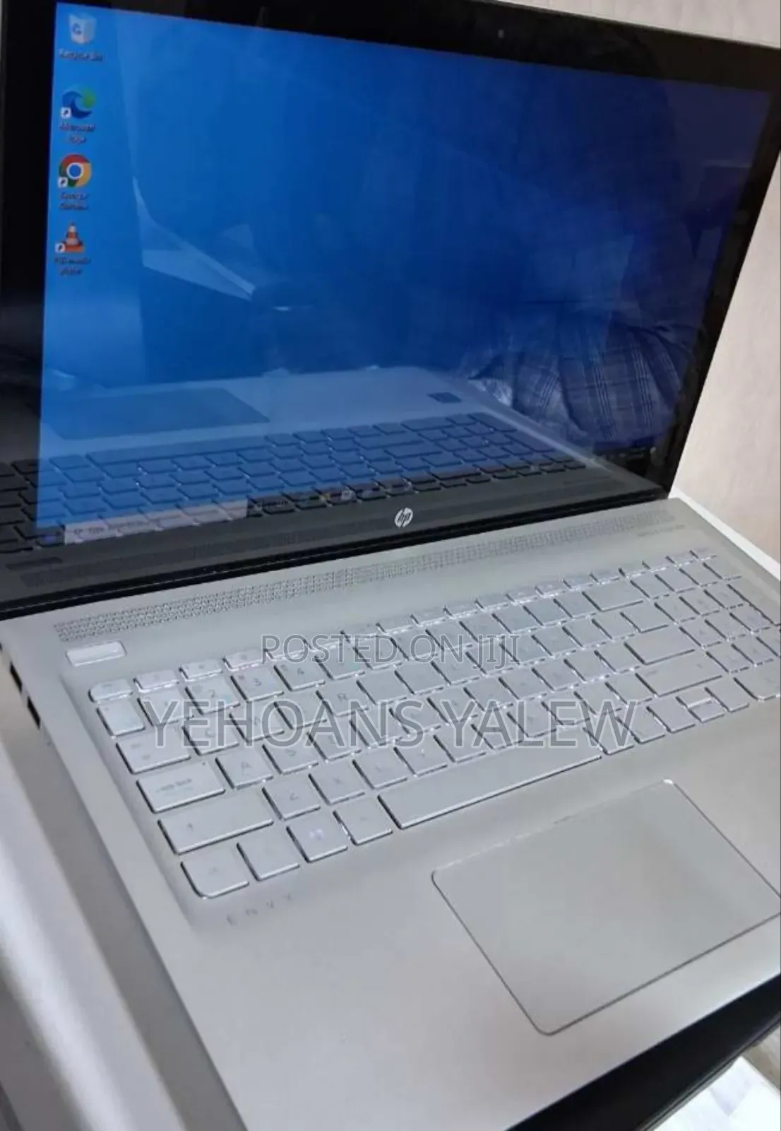 New Laptop HP Envy 15 8GB Intel Core I5 HDD 1T