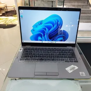 Photo - New Laptop Dell Latitude 13 3379 8GB Intel Core I5 SSD 512GB