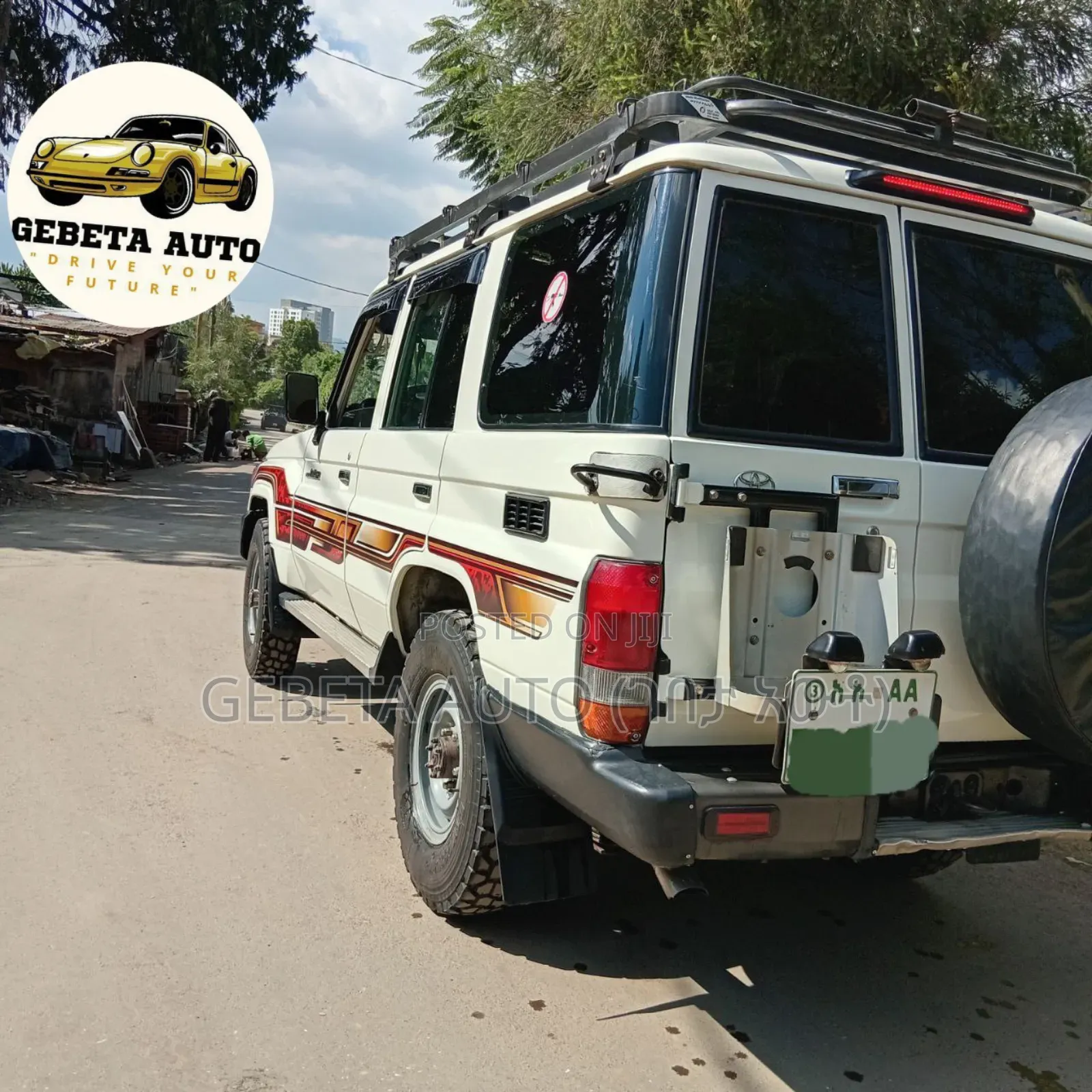 Toyota Land Cruiser 2015 White