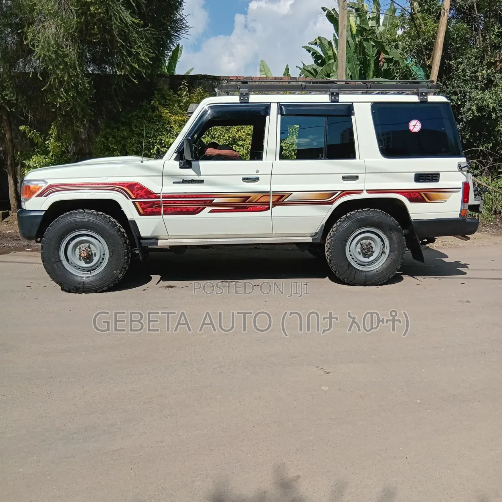 Toyota Land Cruiser 2015 White