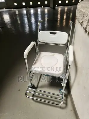 Photo - Toilet Wheelchair脯我commode Wheelchair府邸commode Wheelchair欸了wheelchair