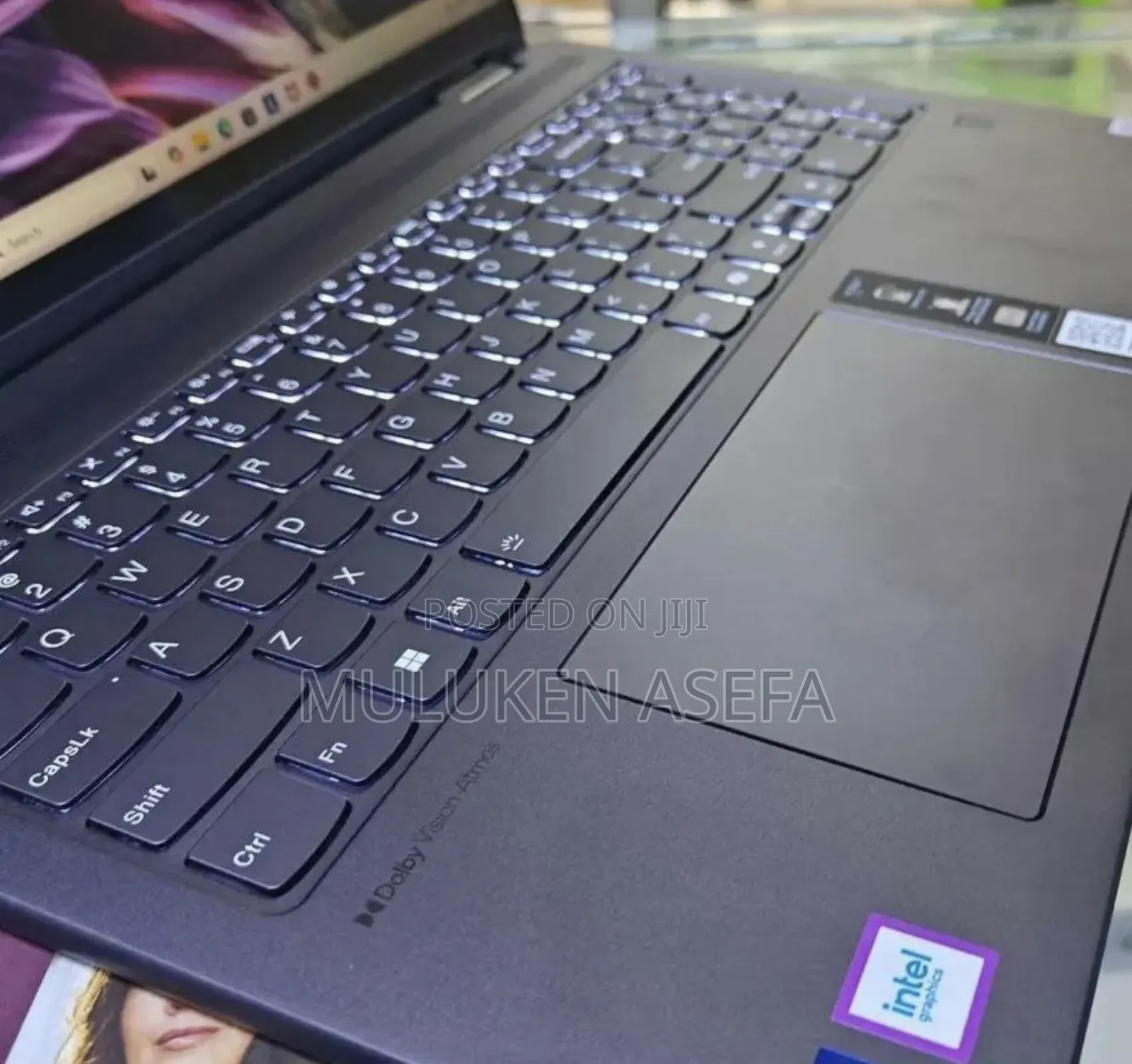 New Laptop Lenovo Yoga 7i 16GB Intel Core Ultra 7 SSD 1T