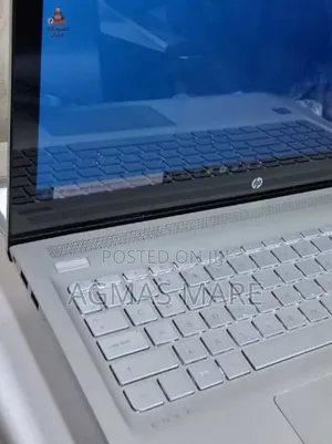 New Laptop HP Envy 15 8GB Intel Core I5 SSD 1T