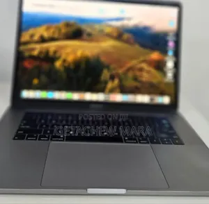 New Laptop Apple MacBook 2018 16GB Intel SSD 512GB