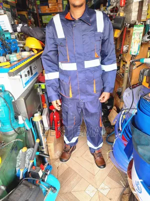 Safety Clothes ( Shoes) ሴፍቲ ቱታ