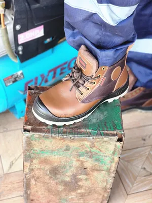 Safety Clothes ( Shoes) ሴፍቲ ቱታ