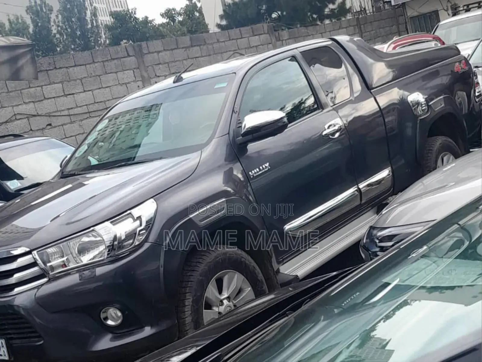 Toyota Hilux 2018 Blue