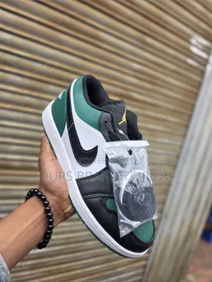 Photo - Jordan One Sneakers Shoes Preimum Quality