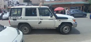 Toyota Land Cruiser 2015 White