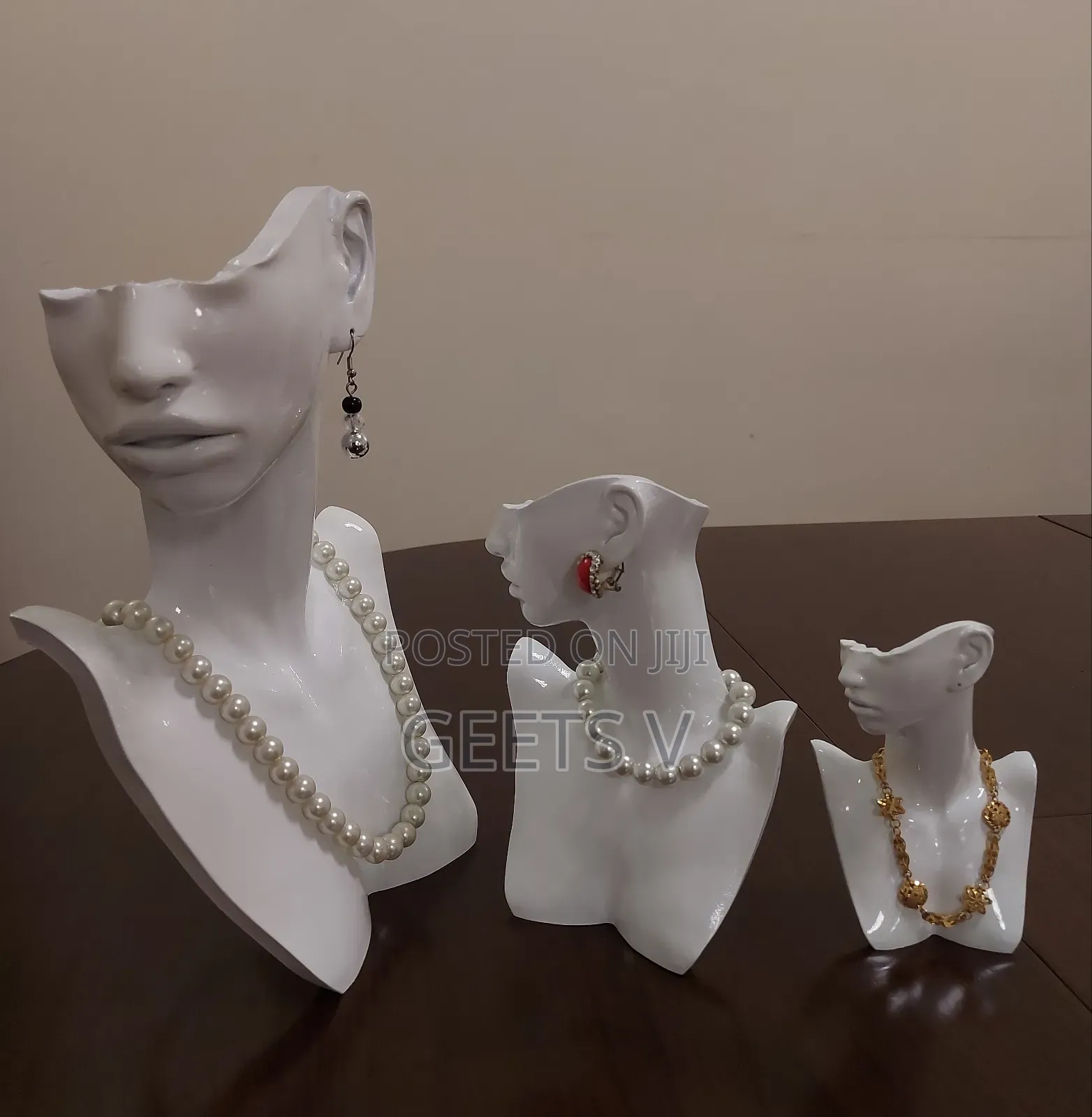 Jewelry Stand. Jewelry Holder